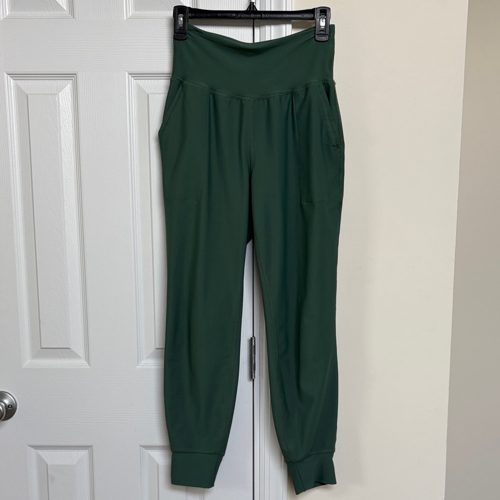 Old Navy Women's Dark Green Joggers